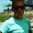 Макс, 33 года