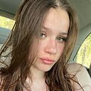 Эвелина, 18 лет