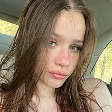 Фотография девушки Диана, 18 лет из г. Петрозаводск