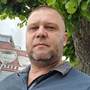 Миша, 44 года