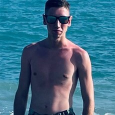 Фотография мужчины Раиль, 22 года из г. Альметьевск