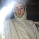 Джонни, 22 года