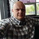 Ден, 34 года