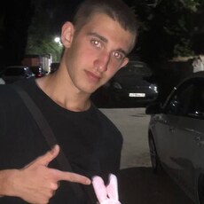 Фотография мужчины Илья, 20 лет из г. Тацинская