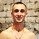 Анатолий, 22 года