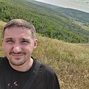 Михаил, 32 года