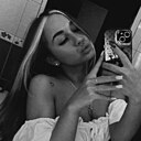 Яна, 23 года