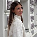 Алиса, 22 года