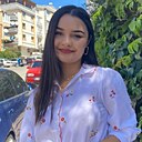 Омина, 26 лет