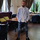 Максим, 32 года