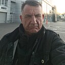 Ден, 34 года