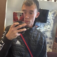 Фотография мужчины Влад, 18 лет из г. Волжский