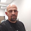 Холидей, 46 лет