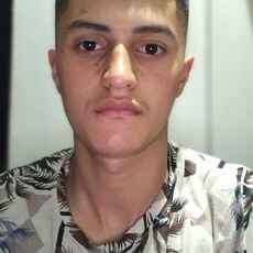 Фотография мужчины Буньёд, 21 год из г. Уссурийск