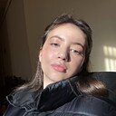 Вика, 24 года