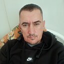Maks, 44 года