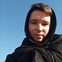 Динар, 24 года