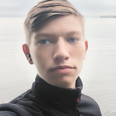 Фотография мужчины Олег, 18 лет из г. Уссурийск