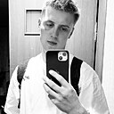 Саша, 24 года
