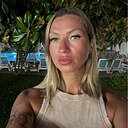 Любовь, 42 года