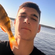Фотография мужчины Азамат, 19 лет из г. Альметьевск
