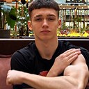 Макс, 20 лет