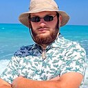 Максим, 32 года