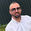 Макс, 33 года