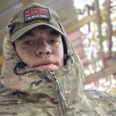 Фотография мужчины Валентин, 19 лет из г. Мариуполь