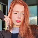 Вика, 24 года