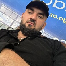 Фотография мужчины Гаджи, 32 года из г. Томск