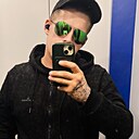 Роман, 23 года