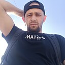 Беслан, 33 года