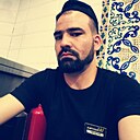 Артур, 27 лет