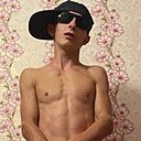 Макс, 18 лет