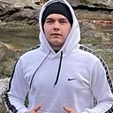 Андрей, 22 года