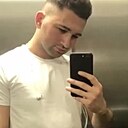 Артур, 25 лет