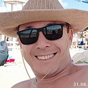 Shah, 44 года