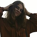 Дина, 18 лет