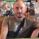 Альбек, 25 лет