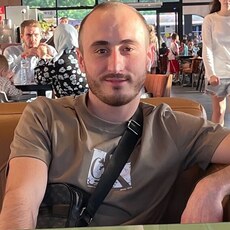 Фотография мужчины Альбек, 25 лет из г. Майкоп