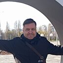 Роман, 52 года