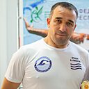 Амир, 44 года