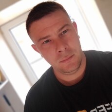 Фотография мужчины Олег, 28 лет из г. Армавир