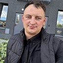 Нік, 32 года