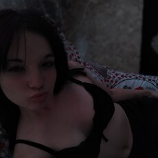Фотография девушки Дина, 22 года из г. Альметьевск