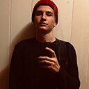 Максим, 23 года