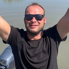 Фотография мужчины Виктор, 34 года из г. Новоайдар