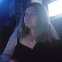 Ай, 33 года