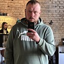 Миша, 33 года